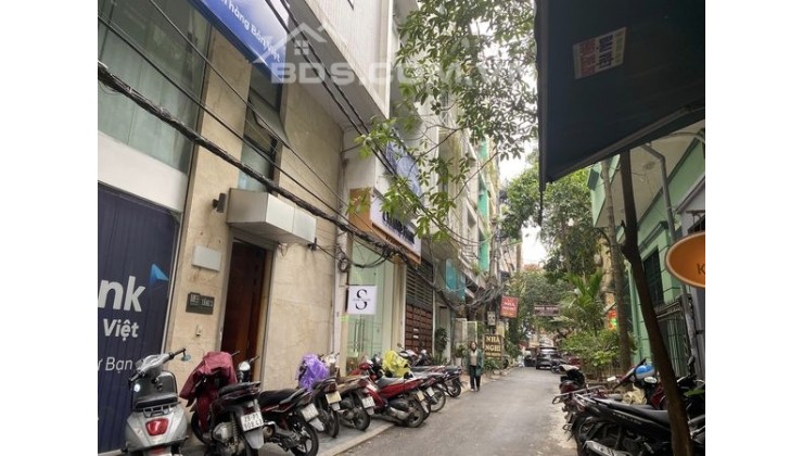Bán gấp nhà Hoàng Quốc Việt, ngõ siêu rộng ô tô tránh, nhà 4 tầng giá chỉ 10.8 tỷ